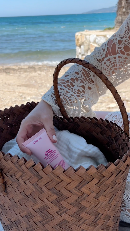 Rana Kahvecioğlu – Crush On Pink SPF 50+ Pembe Ton Eşitleyici Güneş Kremi 50 ml
